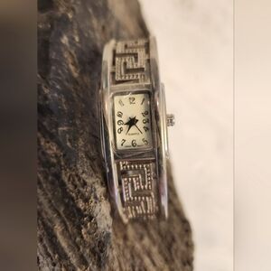 Vintage NWOT Quartz Bracelet Watch